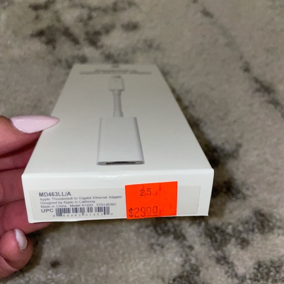 Apple Ethernet adapter - Picture 2 of 2